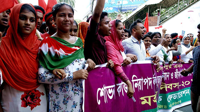 Catholic charity leads relief after landslides kill Rohingya in Bangladesh